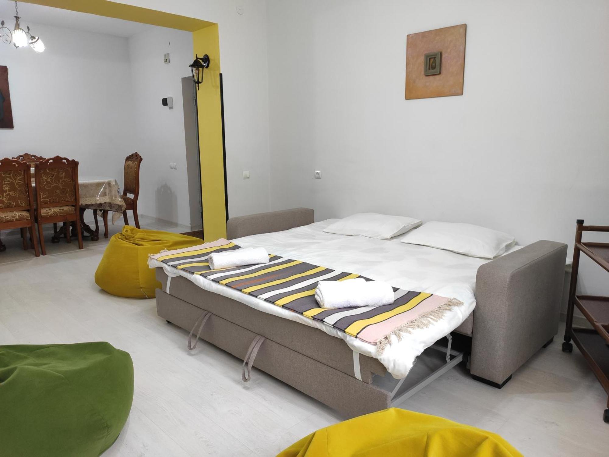 Ners Guest House Gyumri ภายนอก รูปภาพ