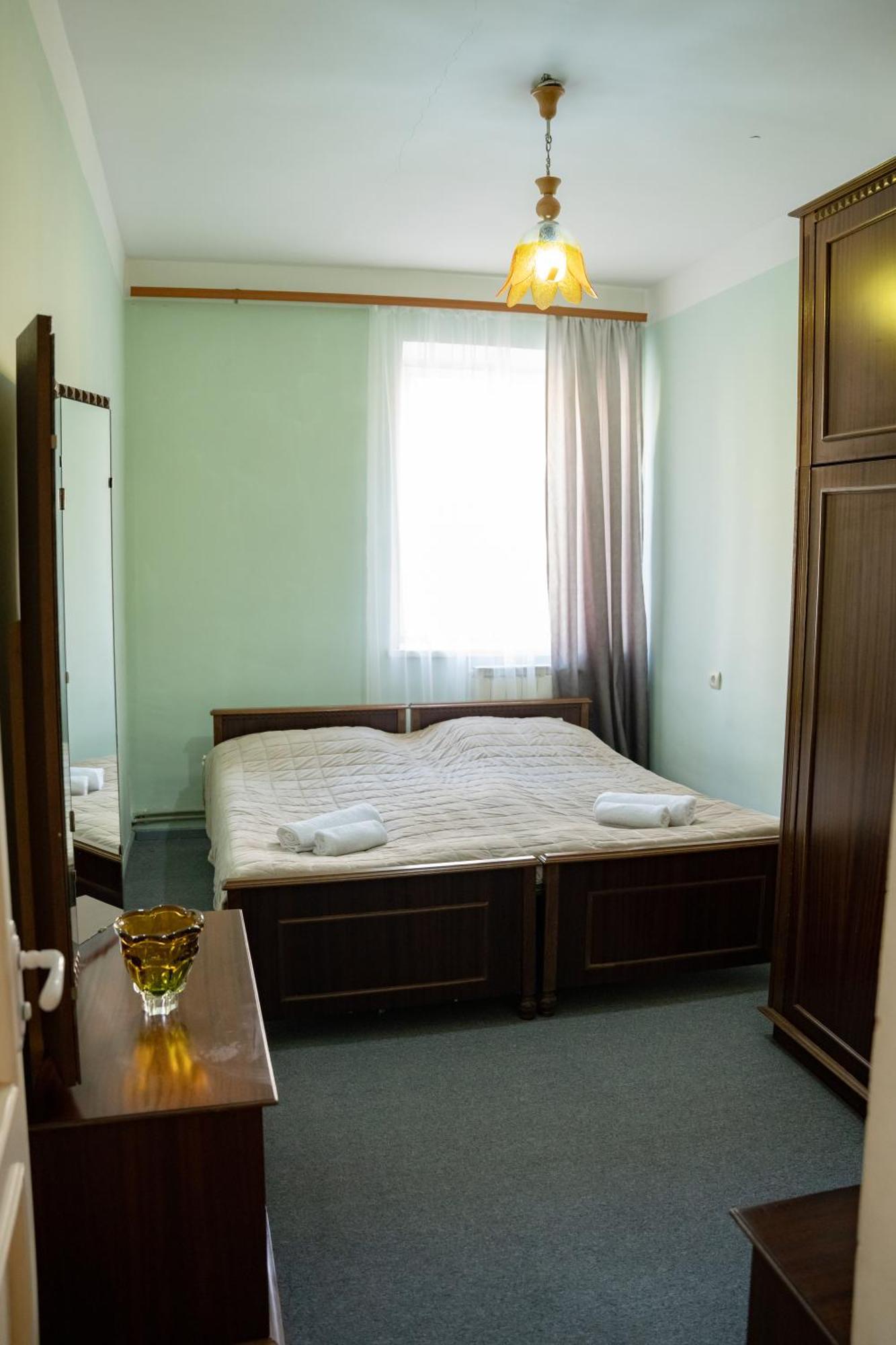 Ners Guest House Gyumri ภายนอก รูปภาพ