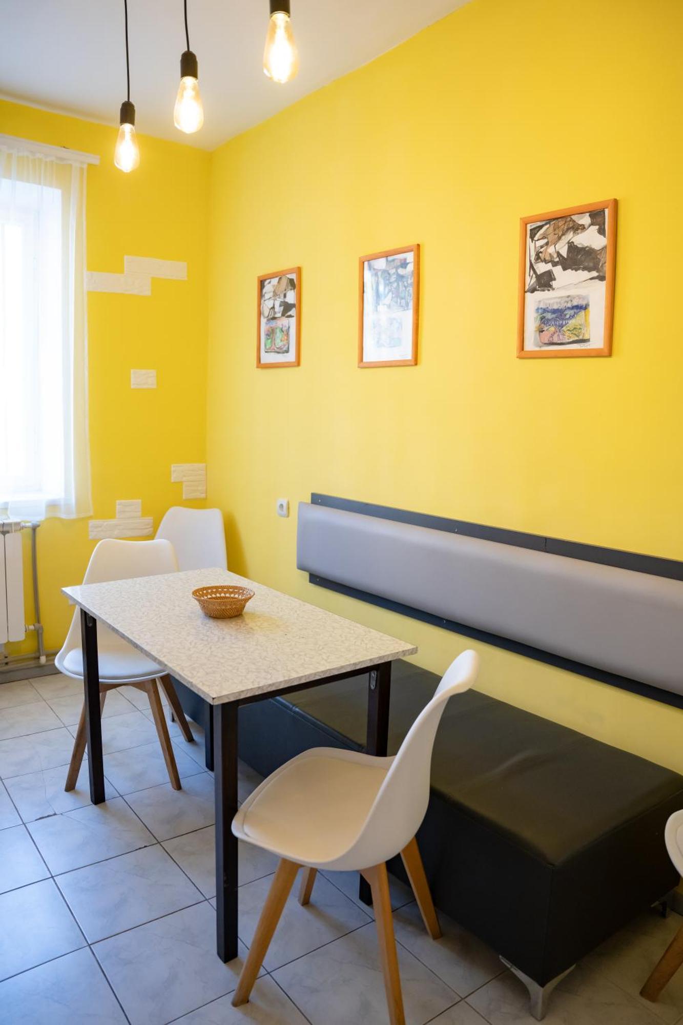 Ners Guest House Gyumri ภายนอก รูปภาพ